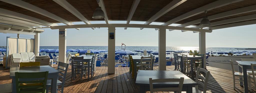 Alba Azzurra - Cdshotels Torre dell'Orso Εξωτερικό φωτογραφία