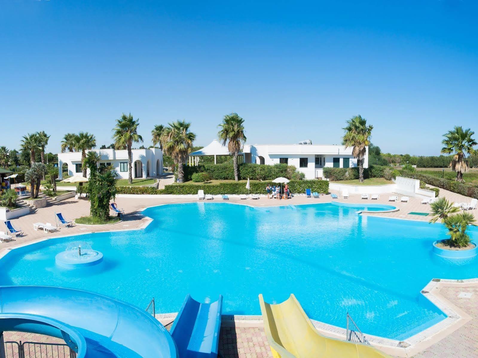 Alba Azzurra - Cdshotels Torre dell'Orso Εξωτερικό φωτογραφία